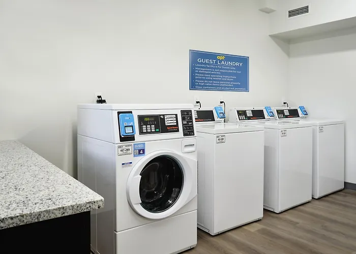 Stayapt Suites Columbus-Fort Benning